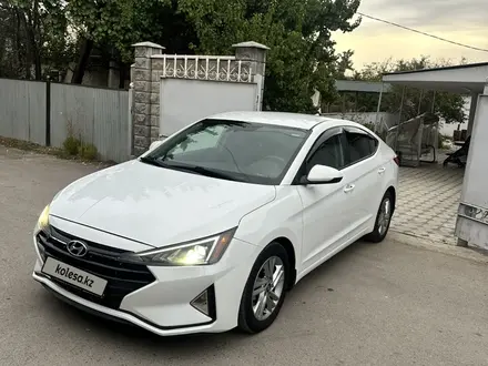 Hyundai Elantra 2020 года за 8 000 000 тг. в Алматы – фото 2