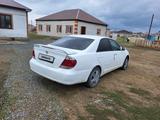 Toyota Camry 2002 года за 3 500 000 тг. в Кульсары – фото 3