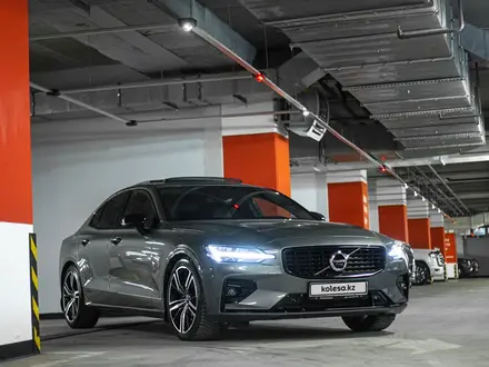 Volvo S60 2021 года за 27 000 000 тг. в Алматы – фото 11