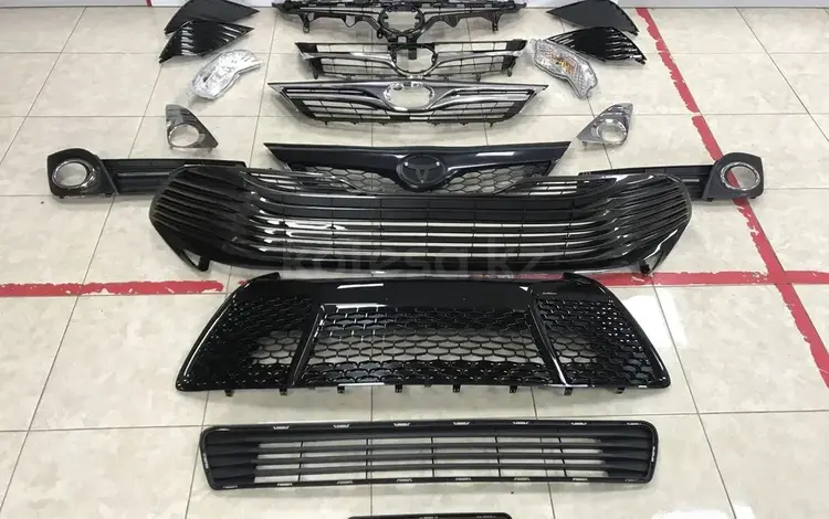 Решетки радиатора и бампера Тойота за 25 000 тг. в Актобе