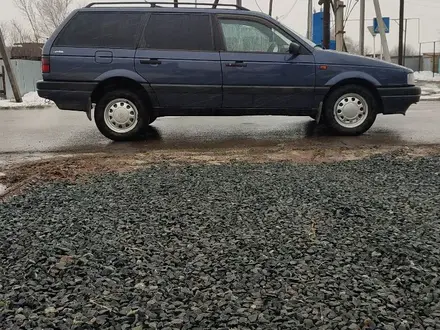 Volkswagen Passat 1993 года за 2 100 000 тг. в Аксай – фото 6