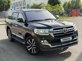 Toyota Land Cruiser 2018 годаүшін35 500 000 тг. в Алматы