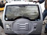 Крышка багажника на Mitsubishi Pajero 4, голая за 90 000 тг. в Алматы
