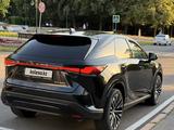 Lexus RX 350 2024 годаүшін27 000 000 тг. в Алматы – фото 3
