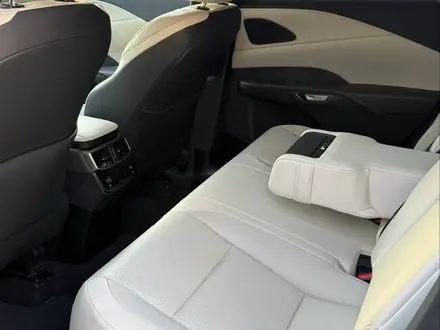Lexus RX 350 2024 года за 32 500 000 тг. в Алматы – фото 6