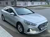 Hyundai Sonata 2019 годаүшін8 000 000 тг. в Астана – фото 4