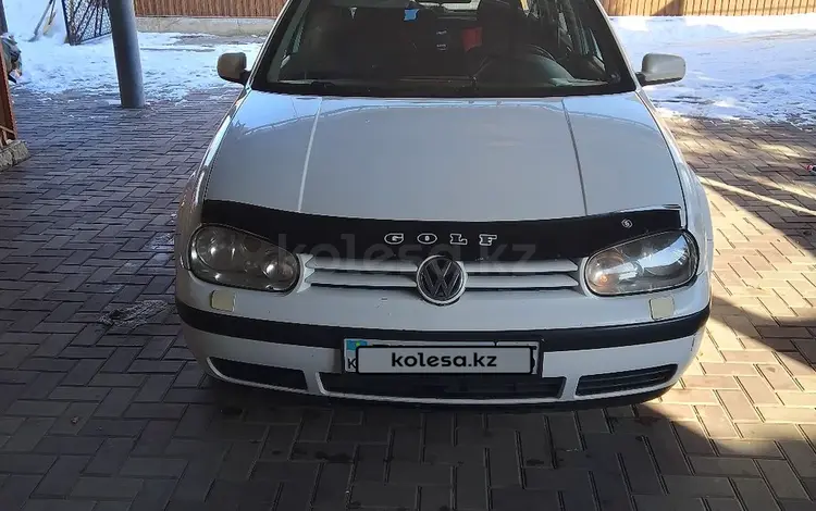 Volkswagen Golf 1998 годаfor2 200 000 тг. в Алматы