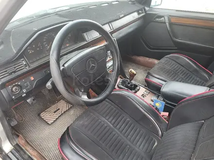 Mercedes-Benz E 280 1994 года за 990 000 тг. в Кызылорда – фото 20