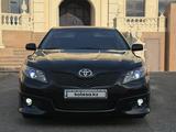 Toyota Camry 2010 года за 6 600 000 тг. в Атырау