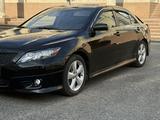 Toyota Camry 2010 года за 6 600 000 тг. в Атырау – фото 2
