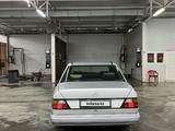 Mercedes-Benz E 220 1992 годаүшін1 650 000 тг. в Балхаш – фото 2