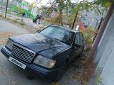 Mercedes-Benz E 200 1994 годаүшін1 300 000 тг. в Семей – фото 4