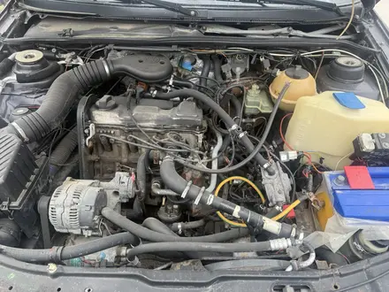 Volkswagen Passat 1994 года за 1 400 000 тг. в Кызылорда – фото 5