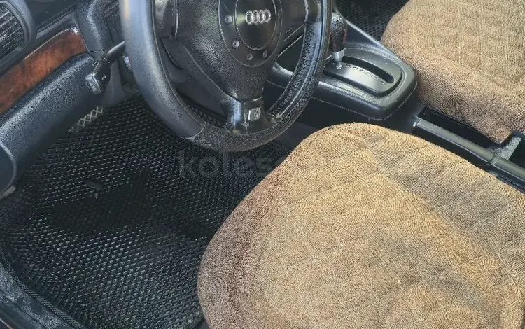 Audi A4 1995 года за 850 000 тг. в Алматы