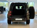 Land Rover Defender X-Dynamic SE 2026 года за 74 244 000 тг. в Астана – фото 23