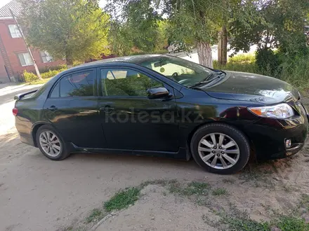 Toyota Corolla 2010 года за 4 800 000 тг. в Актобе – фото 3