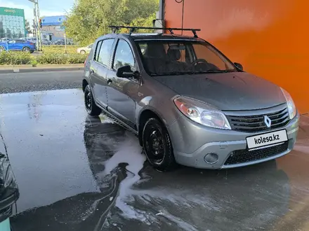 Renault Sandero 2012 года за 3 500 000 тг. в Уральск – фото 2