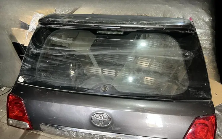 Крышка багажника верхняя Toyota Lexusүшін111 001 тг. в Актау