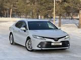 Toyota Camry 2018 года за 14 500 000 тг. в Павлодар – фото 2