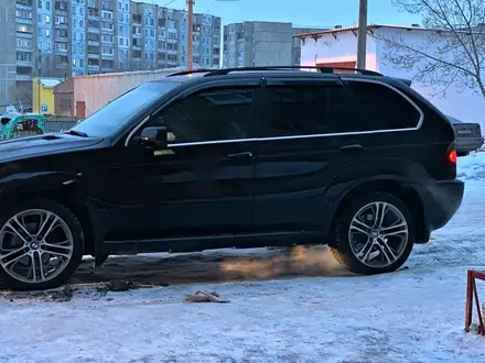 BMW X5 2000 года за 4 950 000 тг. в Темиртау – фото 13