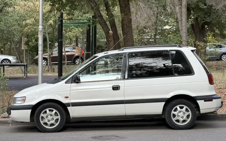 Mitsubishi Space Runner 1997 года за 1 750 000 тг. в Алматы