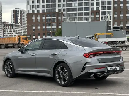Kia K5 2022 года за 10 800 000 тг. в Астана – фото 7