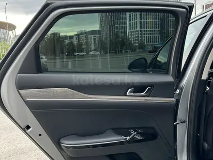 Kia K5 2022 года за 10 800 000 тг. в Астана – фото 9