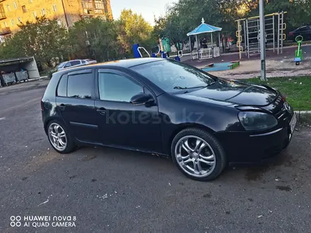 Volkswagen Golf 2004 года за 2 100 000 тг. в Караганда – фото 4