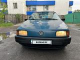 Volkswagen Passat 1992 годаүшін1 585 000 тг. в Астана – фото 3