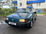 Volkswagen Passat 1992 годаүшін1 585 000 тг. в Астана