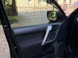 Toyota Land Cruiser Prado 2018 года за 20 800 000 тг. в Алматы – фото 4