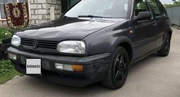 Volkswagen Golf 1994 года за 1 450 000 тг. в Алматы – фото 2