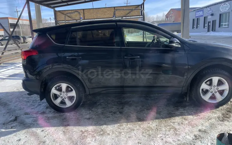 Toyota RAV4 2013 года за 8 600 000 тг. в Актобе