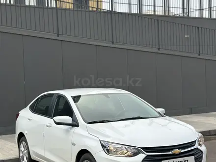 Chevrolet Onix 2022 года за 5 550 000 тг. в Астана – фото 5