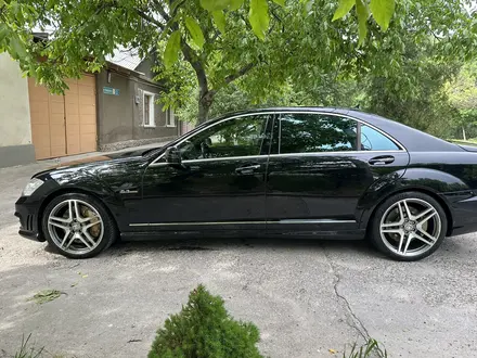 Mercedes-Benz S 63 AMG 2007 года за 9 500 000 тг. в Шымкент