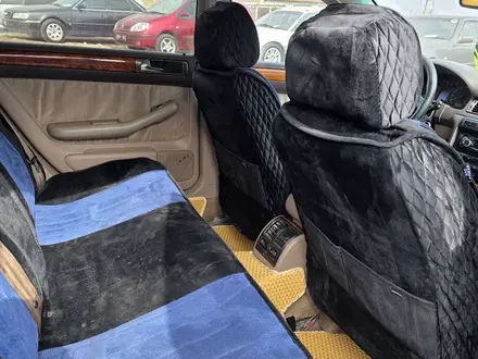 Audi A6 1998 года за 2 150 000 тг. в Петропавловск – фото 15