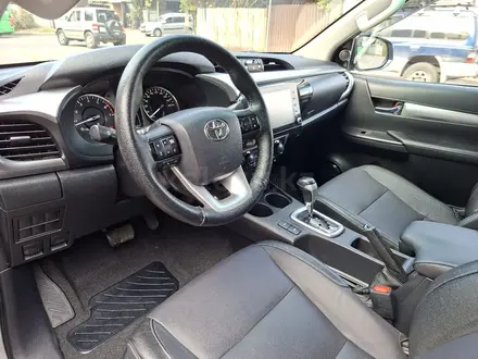 Toyota Hilux 2022 года за 20 900 000 тг. в Алматы – фото 12