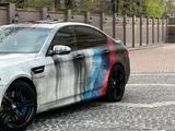 BMW M5 2013 года за 29 900 000 тг. в Алматы – фото 4