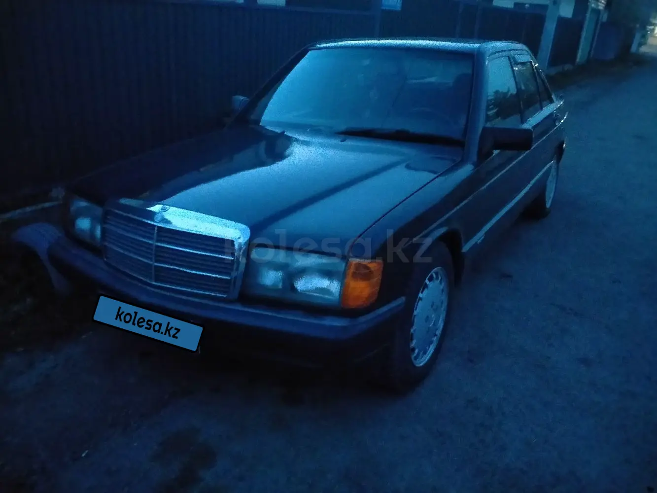 Mercedes-Benz 190, 1992