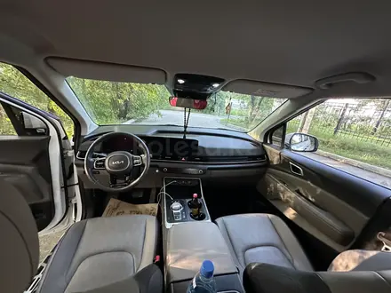 Kia Carnival 2024 года за 23 000 000 тг. в Алматы – фото 12