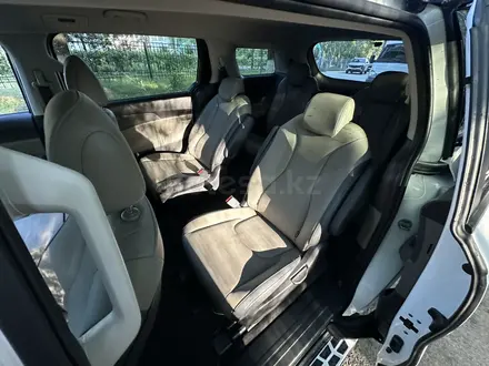 Kia Carnival 2024 года за 23 000 000 тг. в Алматы – фото 13
