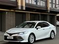 Toyota Camry 2020 годаүшін13 650 000 тг. в Уральск – фото 10