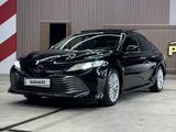 Toyota Camry 2018 года за 15 200 000 тг. в Шымкент – фото 3