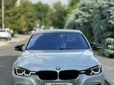 BMW 330 2015 годаүшін11 500 000 тг. в Алматы – фото 2