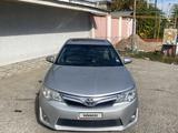 Toyota Camry 2013 года за 9 300 000 тг. в Шымкент – фото 2