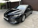 Toyota Camry 2018 года за 13 100 000 тг. в Тараз – фото 3