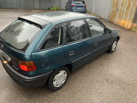 Opel Astra 1995 года за 2 200 000 тг. в Алматы – фото 24