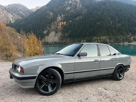 BMW 525 1993 года за 2 090 000 тг. в Алматы – фото 4