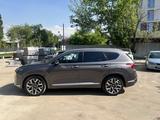 Hyundai Santa Fe 2021 года за 15 000 000 тг. в Алматы – фото 4