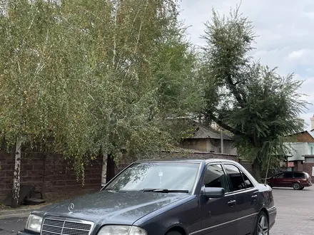 Mercedes-Benz C 280 1995 года за 2 300 000 тг. в Алматы – фото 4